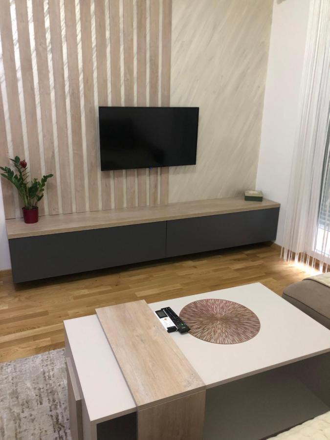 Stylish Charming Apartment Podgorica Exterior foto